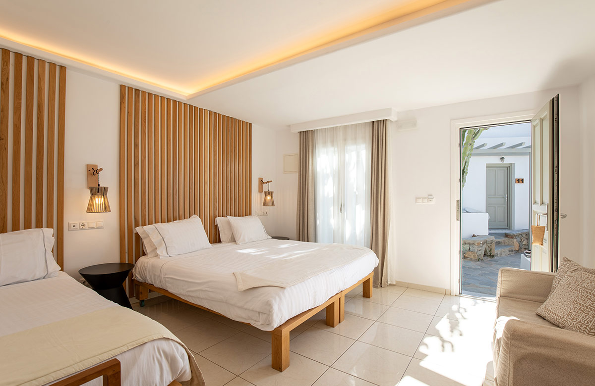 triple-standard-room-mykonos-town-double-bed-daylight.jpg